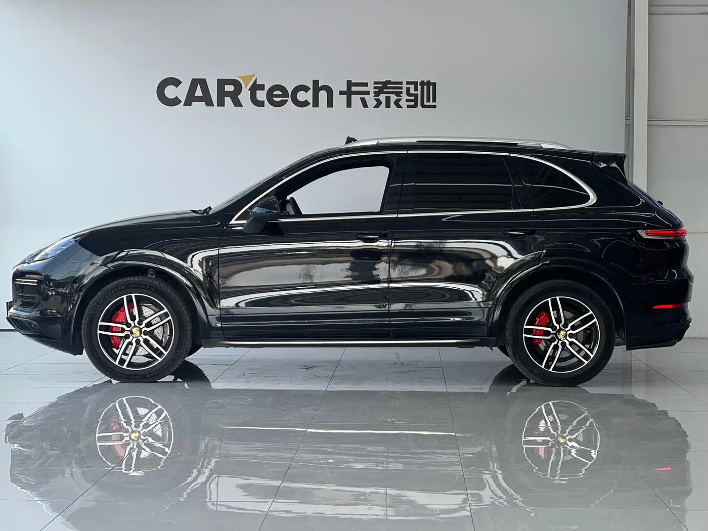Porsche Cayenne 2011 Cayenne 3.0T фото 13