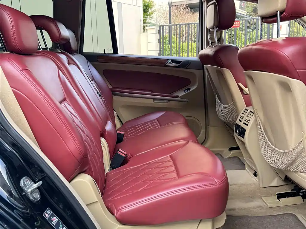 Mercedes-Benz GL-Class фото 10