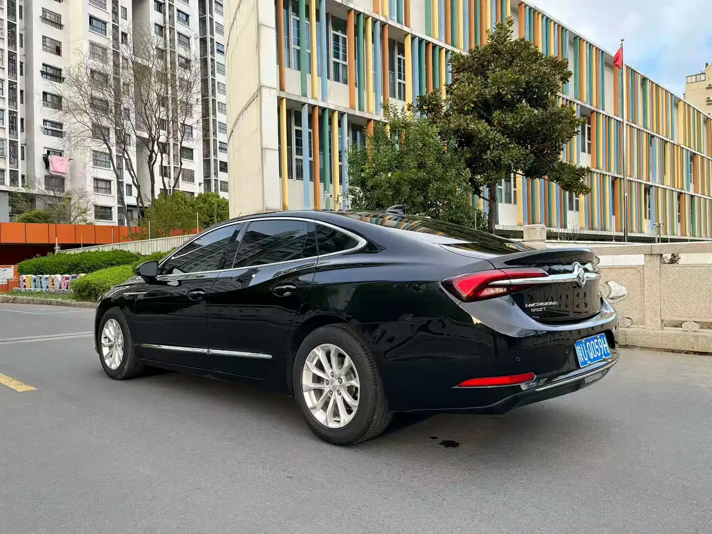 BUICK LACROSSE