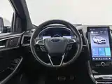 Фото 11 - Ford Edge