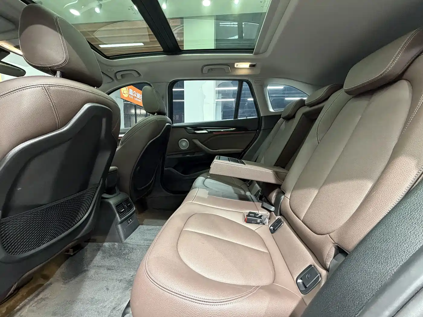 BMW X1 2022 sDrive25Li Leading фото 9