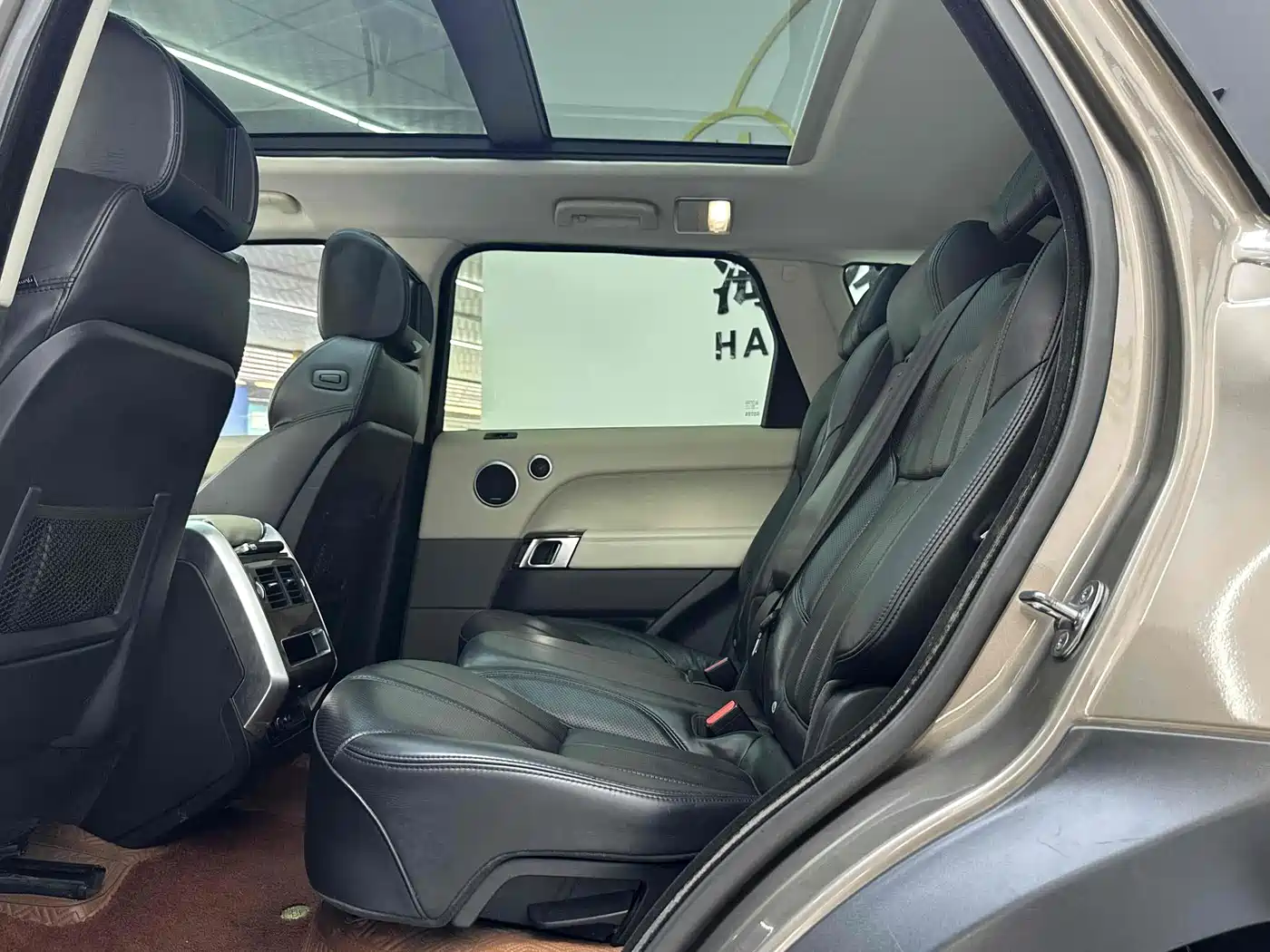 Land Rover Range Rover Sport 2015 3.0 SC V6 HSE фото 7