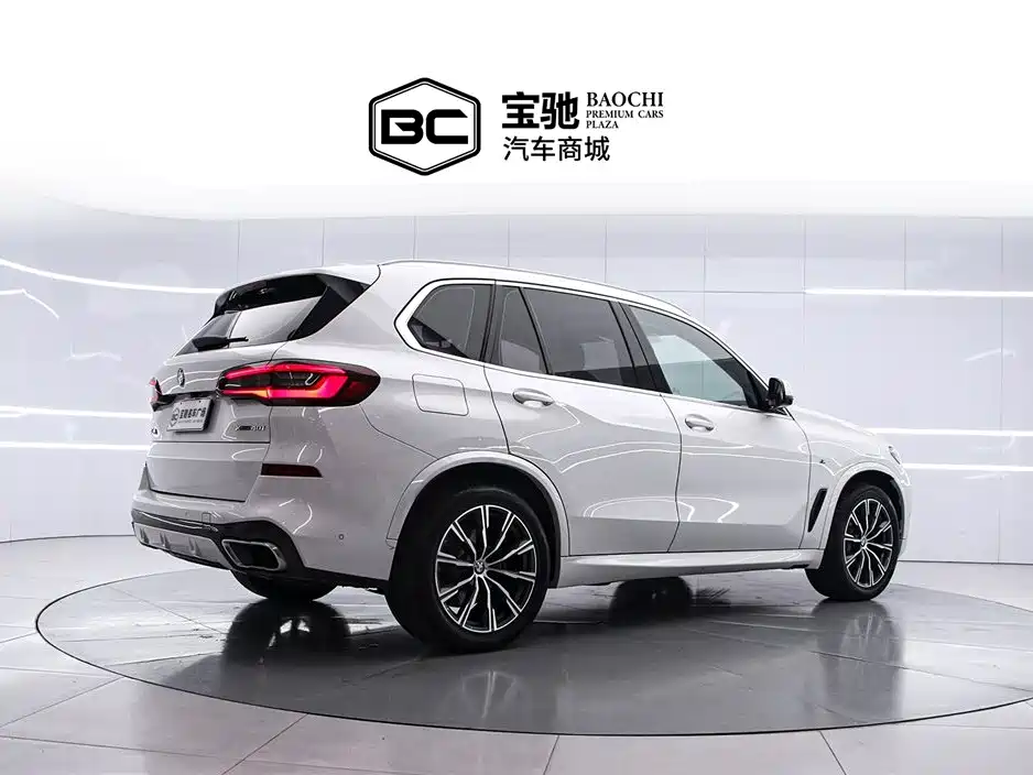 BMW X5 (Import) 2020 xDrive40i M Sport Package фото 3