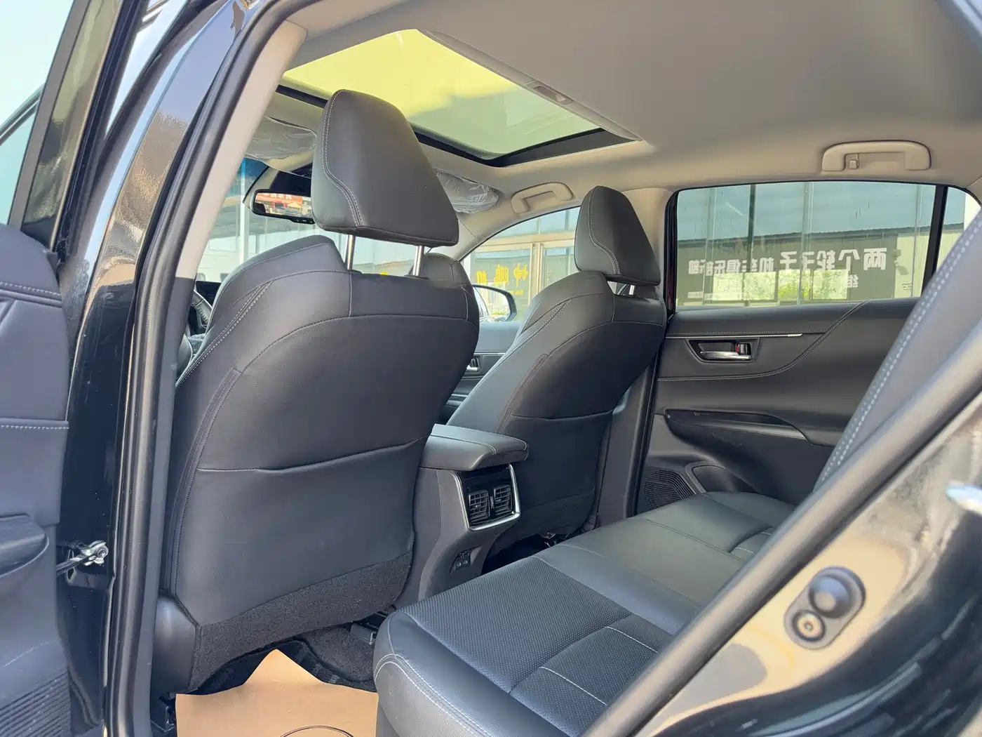 TOYOTA LING FANG HARRIER