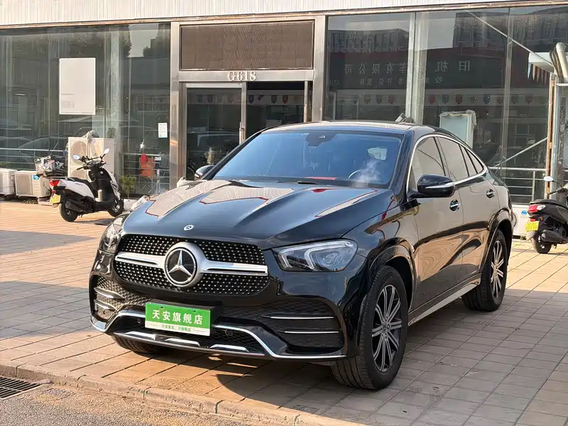 Mercedes-Benz GLE Coupe Facelift GLE 350 4MATIC Coupe SUV Fashion