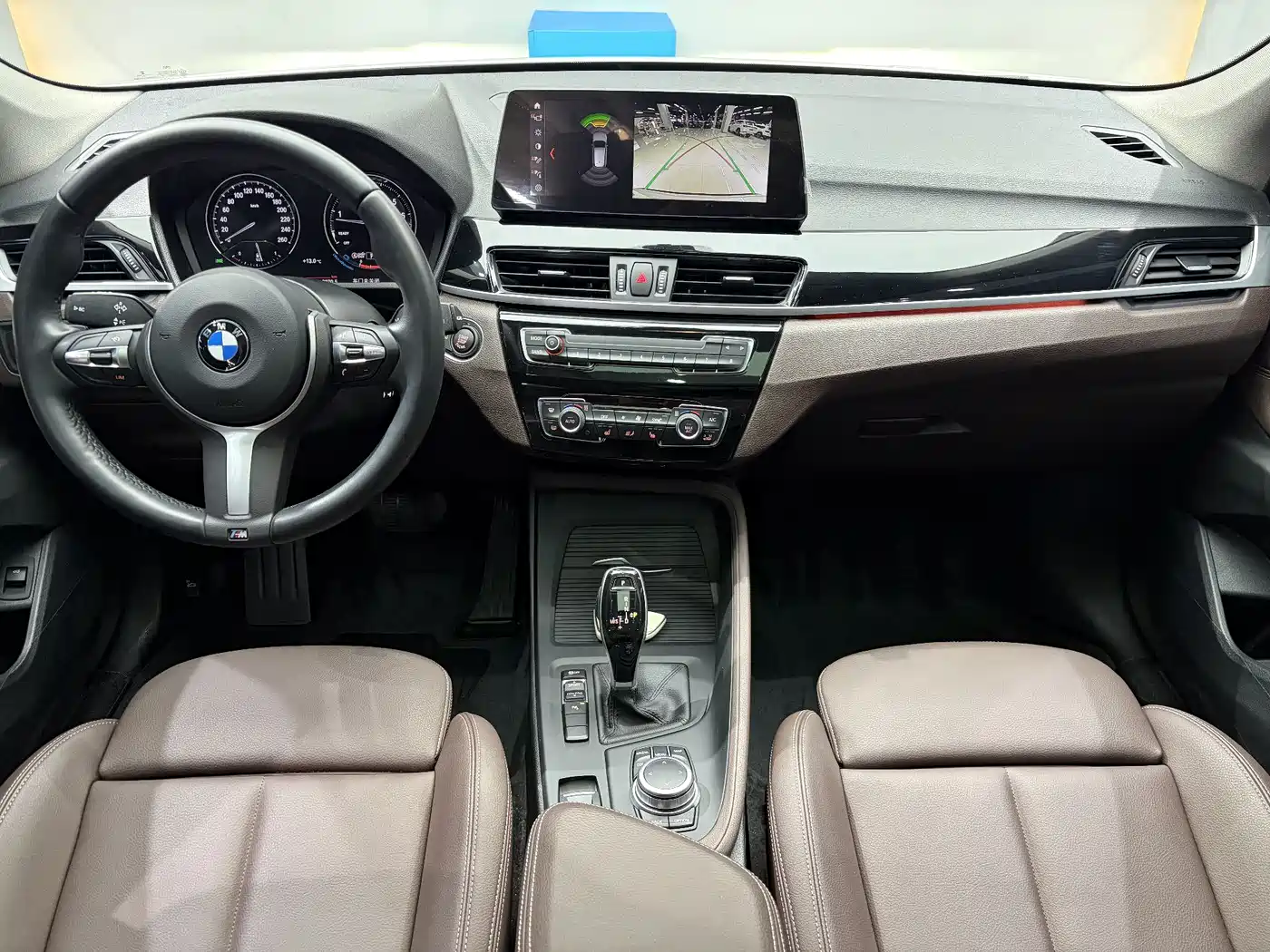 BMW X1 2022 sDrive25Li Leading фото 7