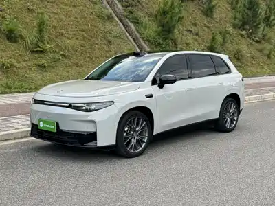 Leapmotor C10