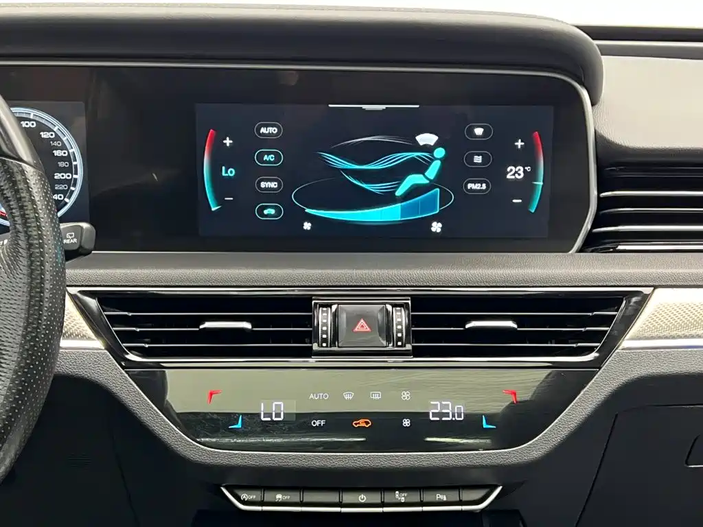 Hongqi HS5 2020 2019 2.0T Smart Connect Enjoy Edition