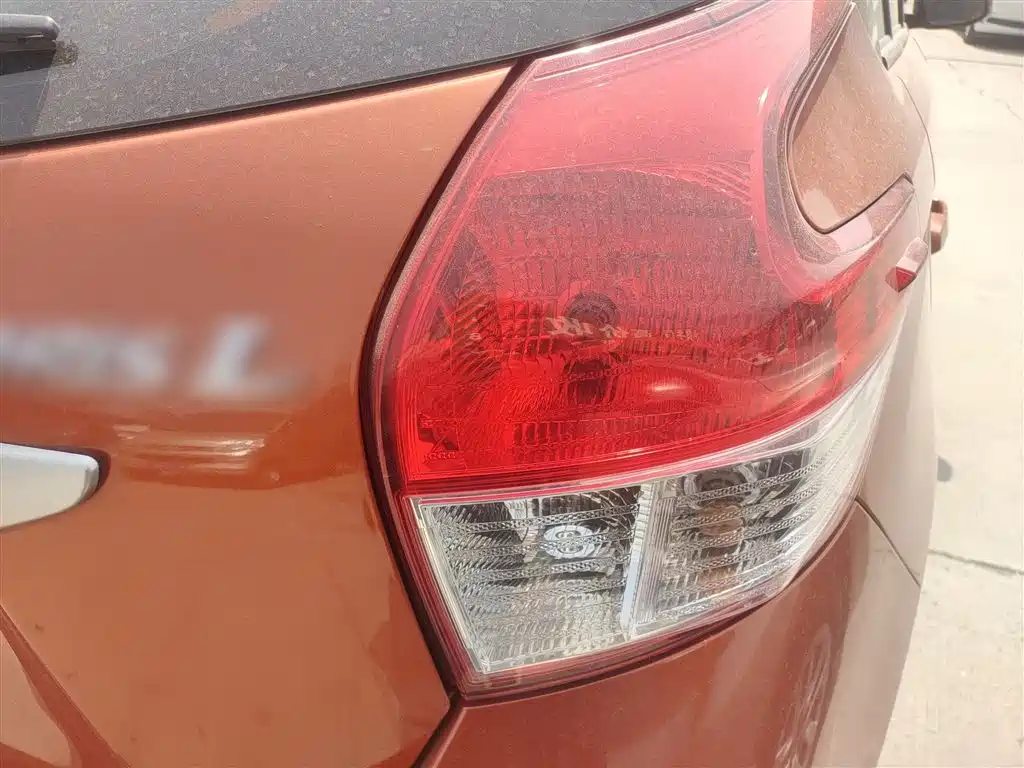 Toyota YARiS L Zhi Xuan 2015 1.5E Auto Charming Edition фото 8