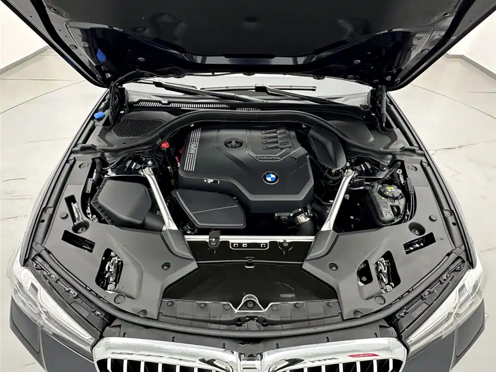 BMW 5 Series 2022 Facelift 525Li M Sport Package фото 25