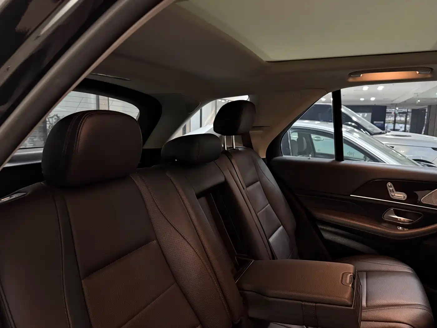 Mercedes-Benz GLE 2020 GLE 350 4MATIC Fashion фото 11