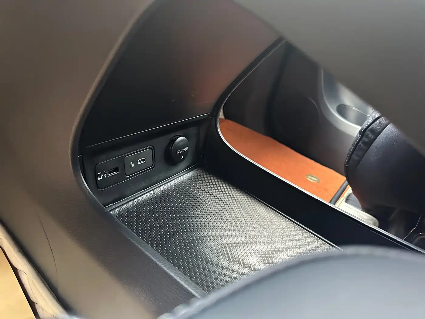 GAC Trumpchi M8, миниатюра 14