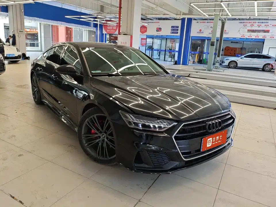AUDI A7