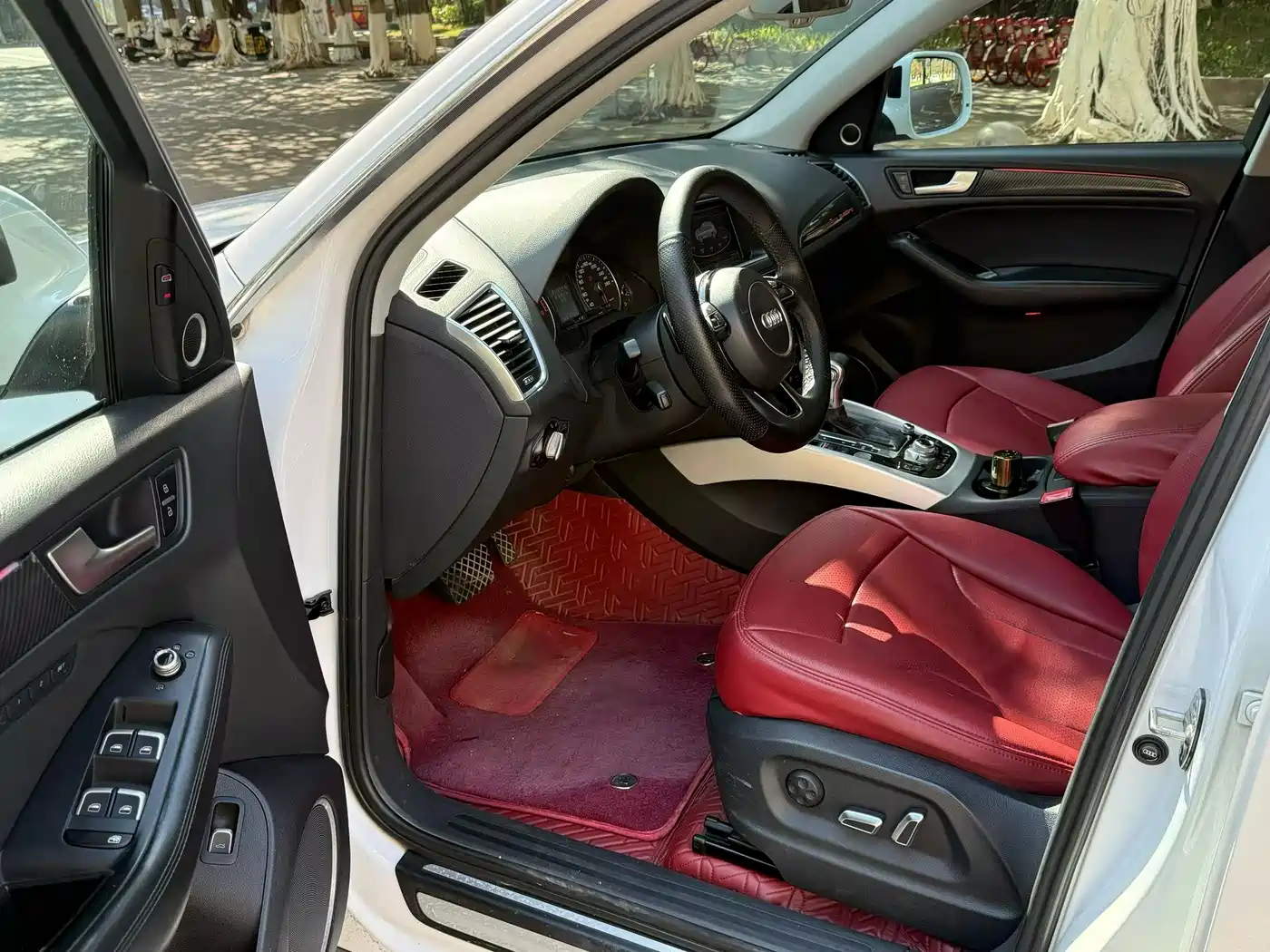 Audi Q5 (Import) 2013 45 TFSI quattro Sport фото 4