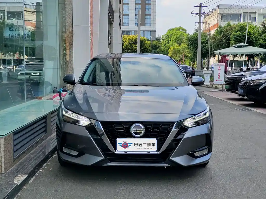 Nissan SYLPHY, миниатюра 2