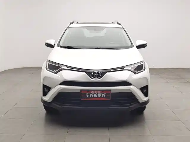 Toyota RAV4 Rongfang 2016 2.0L CVT 2WD Comfort (China V) — фото 3