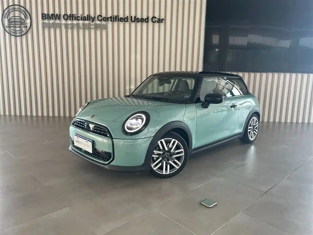 MINI MINI 2025 2025 1.5T COOPER Classic