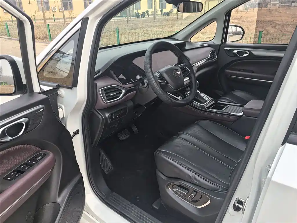 GAC Trumpchi Trumpchi M6 2023 PRO 270T DCT Luxury Edition фото 11