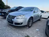 صورة 1 - Volkswagen Sagitar