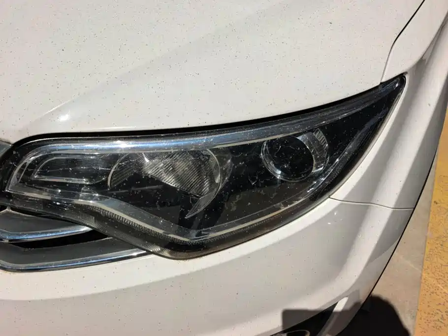 FAW Senya R7 2016 2016 1.6L Manual Premium
