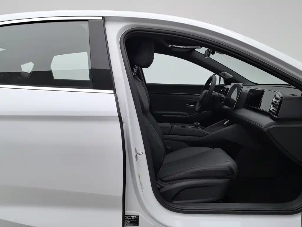 BYD Qin L 2025 2024 DM-i 80KM Superior