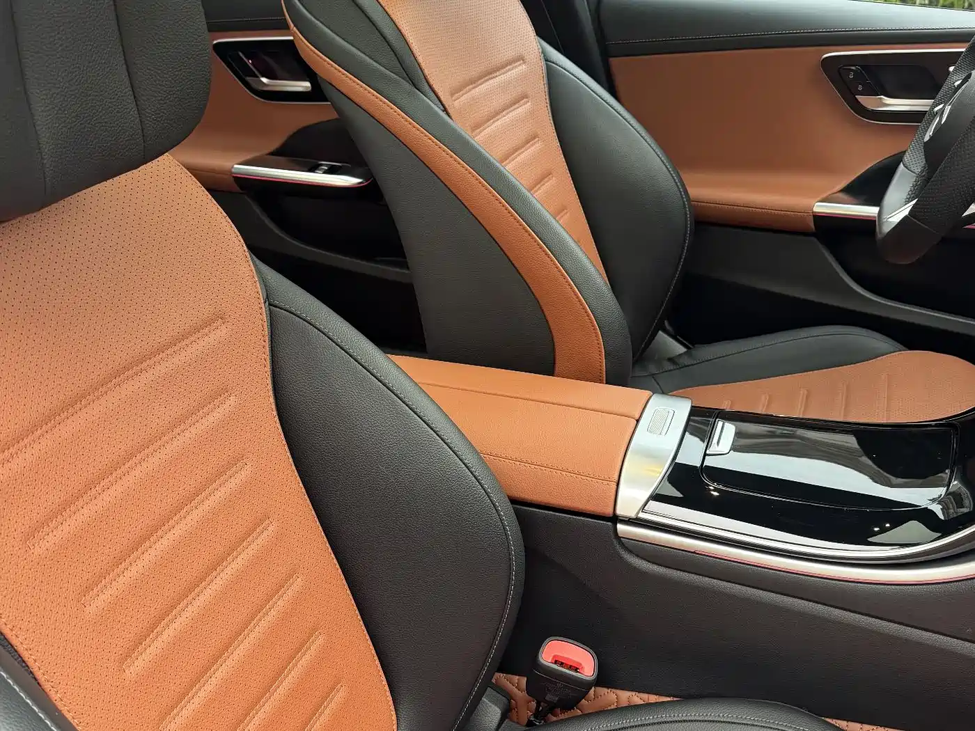 Mercedes-Benz C-Class 2022 C 260 L Sport Edition фото 12