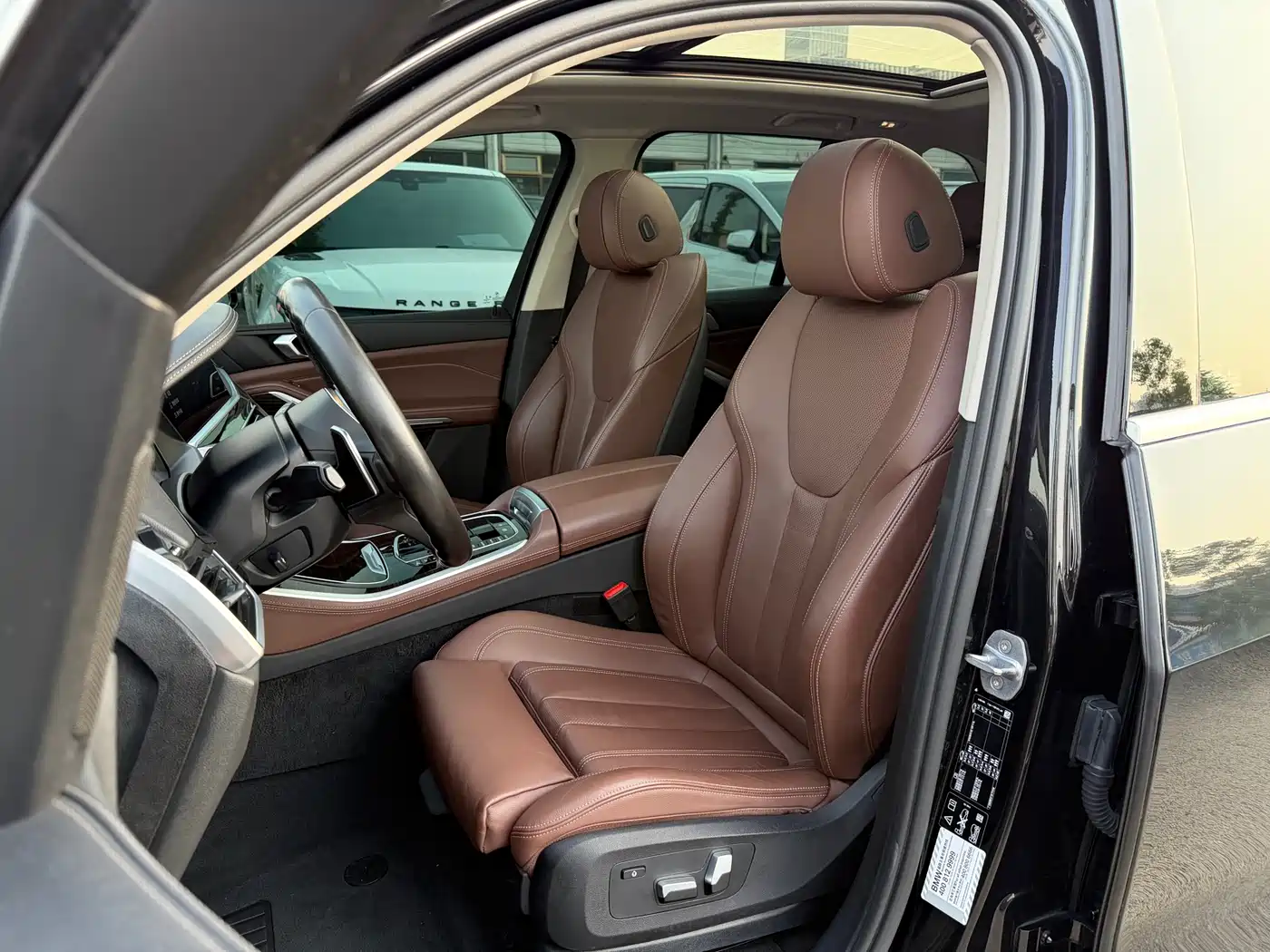 BMW X5 (Import) 2020 xDrive30i M Sport Package фото 9