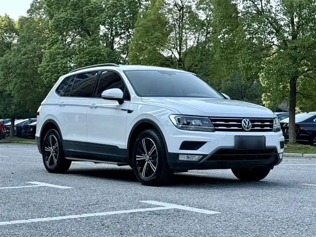 Volkswagen Tiguan L 2019 330TSI Automatic 2WD Trend Edition China VI фото 8