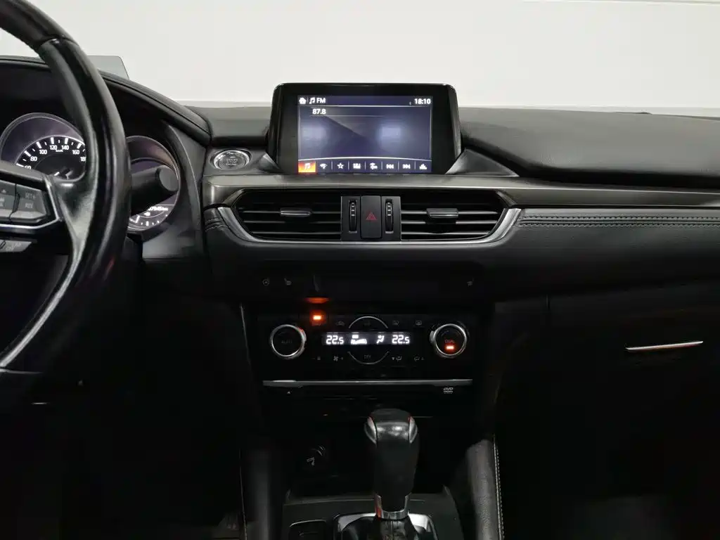 Photo 12 - Mazda Atenza