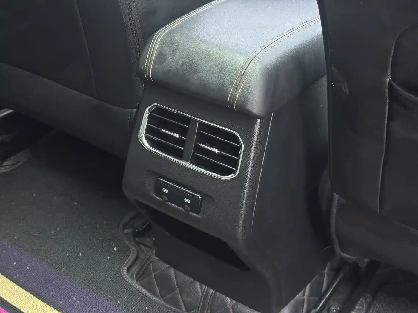 Haval Chitu 2021 1.5T Silver Rabbit Turbo Edition фото 9