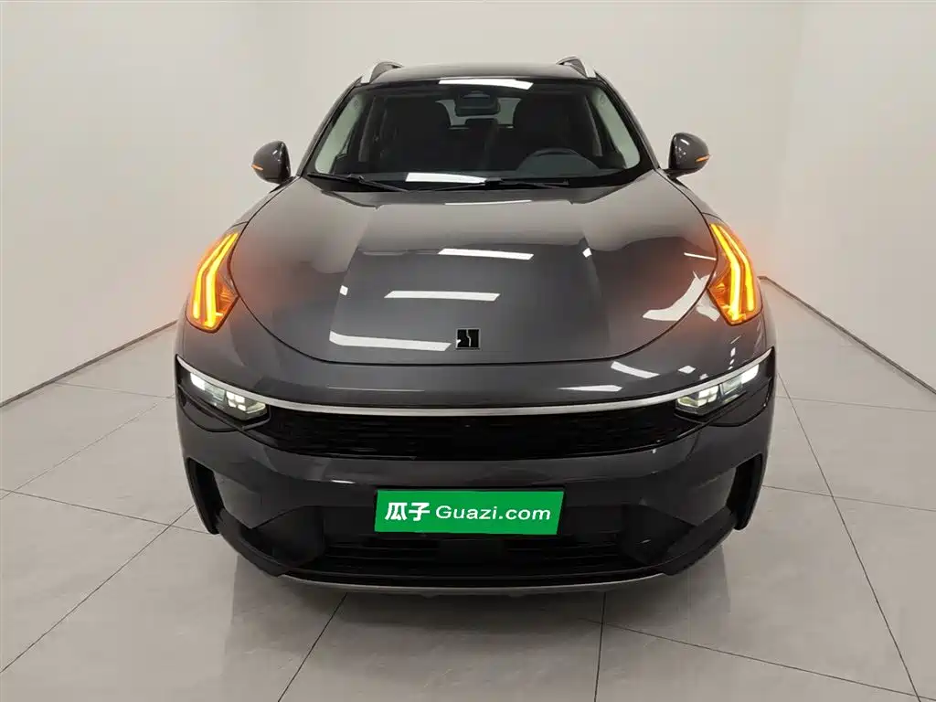Lynk & Co 01 2023 2.0TD 2WD Pro фото 3