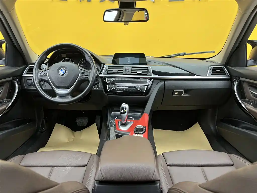 BMW 3 Series 2018 320Li Fashion Style фото 33