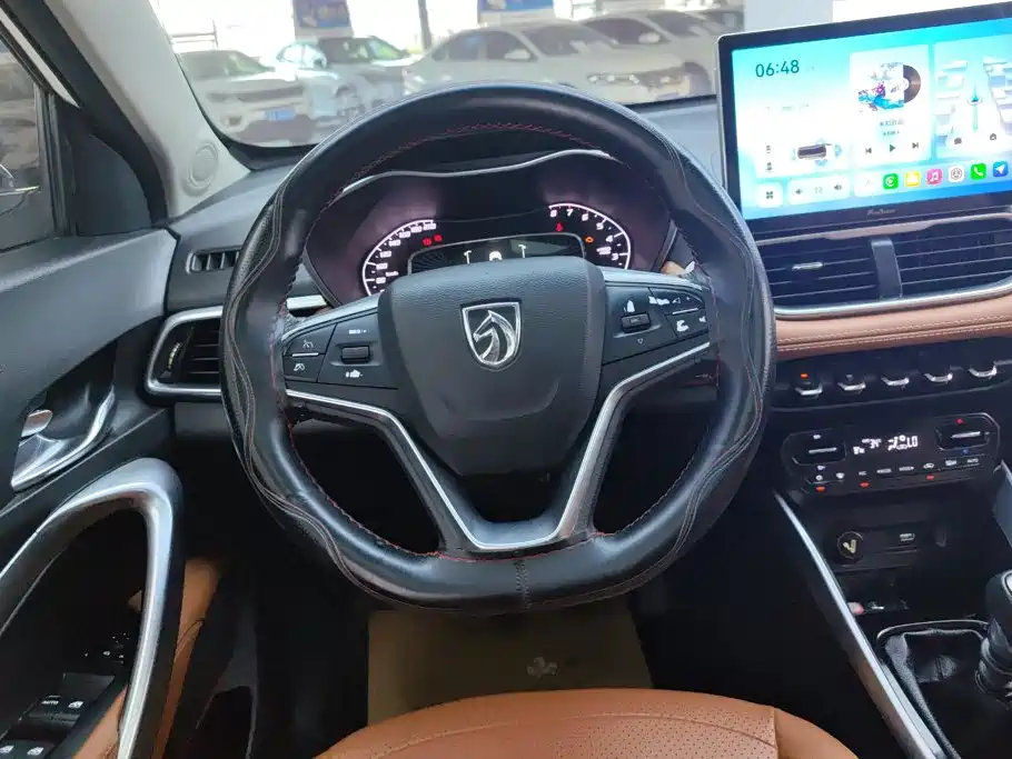 Baojun 510 2018 2017 1.5L Manual Luxury