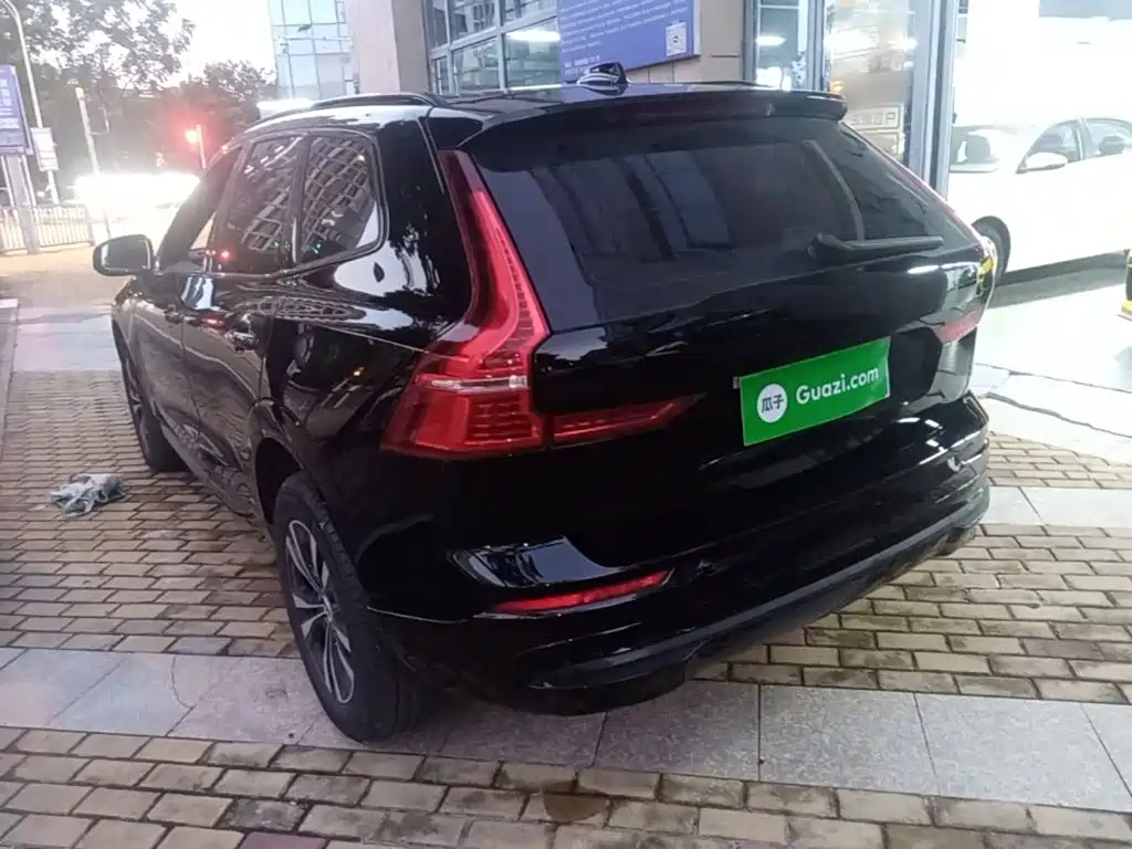 Volvo XC60 2025 2025 B5 AWD Smart Luxury Edition