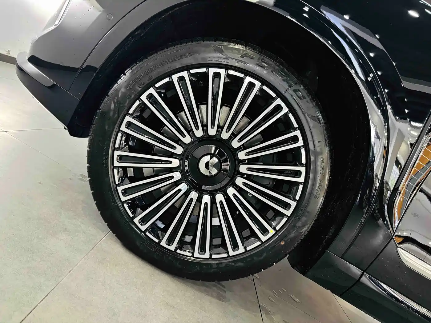 NIO ES8 2026 2025 Model 6-Seat Executive Luxury Edition