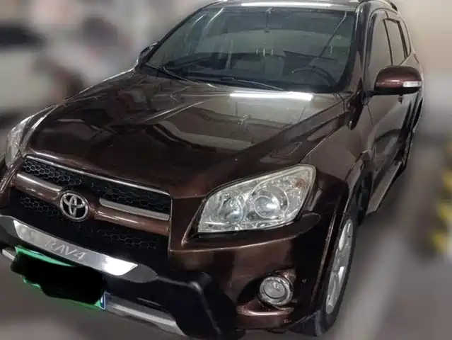 Toyota RAV4 Rongfang 2011 2.0L Automatic 4WD Edition