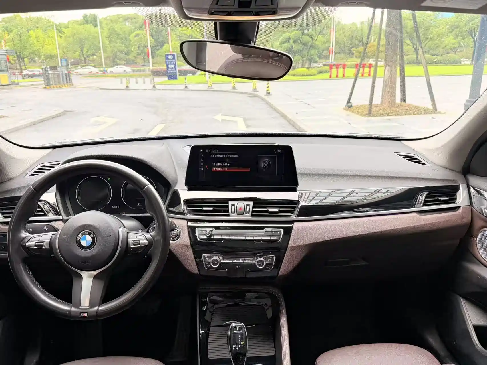 صورة 6 - BMW X1