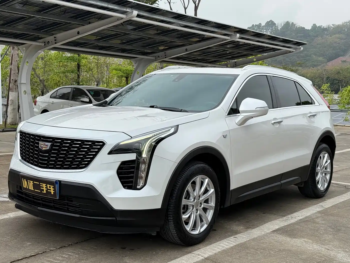 CADILLAC XT4
