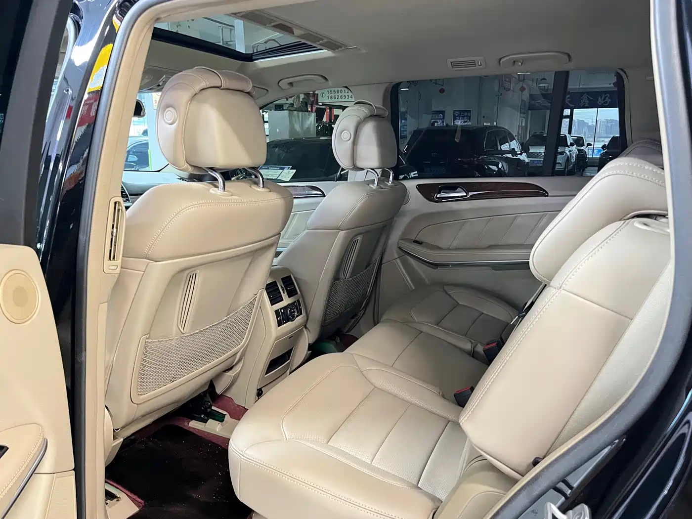 Mercedes-Benz GL-Class фото 8