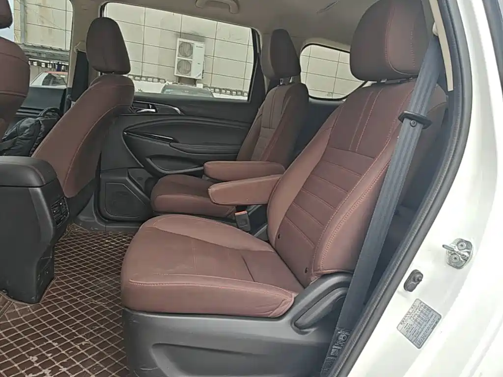Changan Oshan Changan Oushang A800 2017 2017 Model 1.6L Manual Comfort