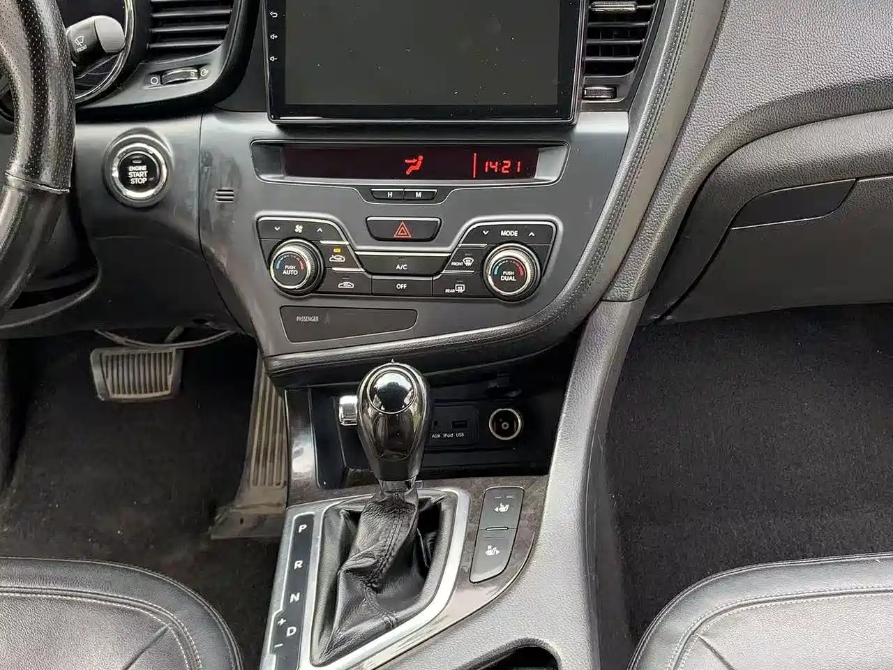 Kia K5 2012 2012 2.4L Automatic Premium