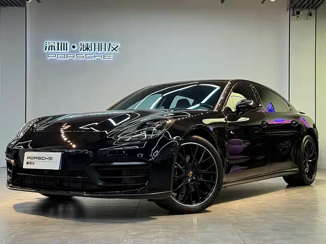 Porsche Panamera 2022