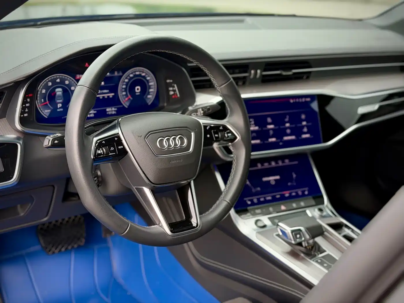 Audi A6L 2022 55 TFSI quattro Flagship Dynamic фото 12