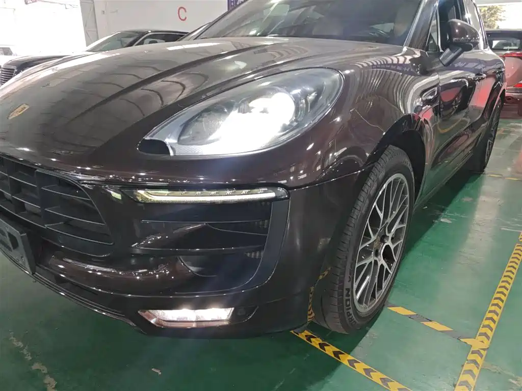 Porsche Macan 2017 Macan GTS 3.0T фото 18