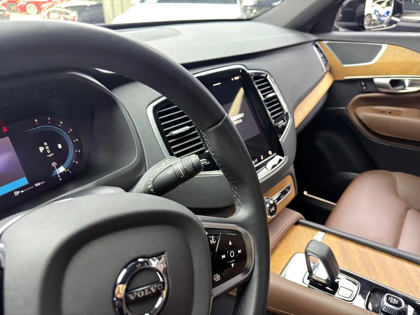Volvo XC90 2024 2024 B6 Elegance Luxury 7-Seater