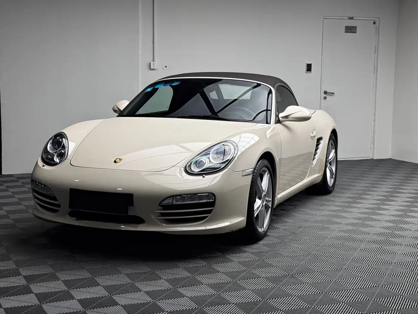 Porsche Boxster 2011 2011 Boxster Black Edition 2.9L