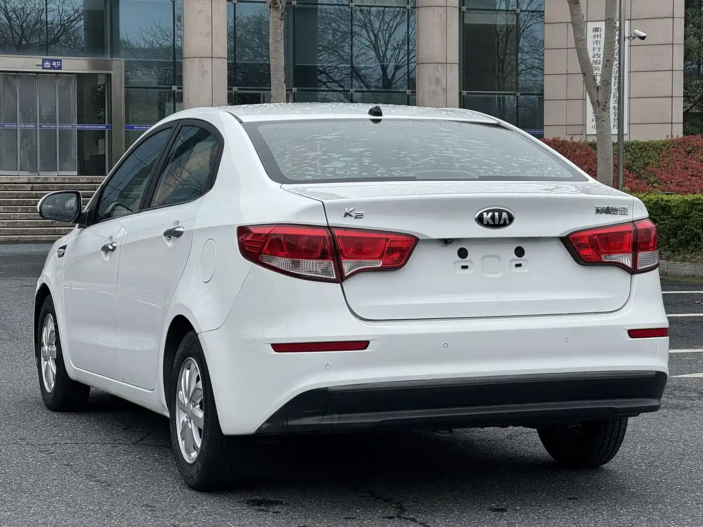 Kia K2 2015 Sedan 1.4L AT GLS фото 3
