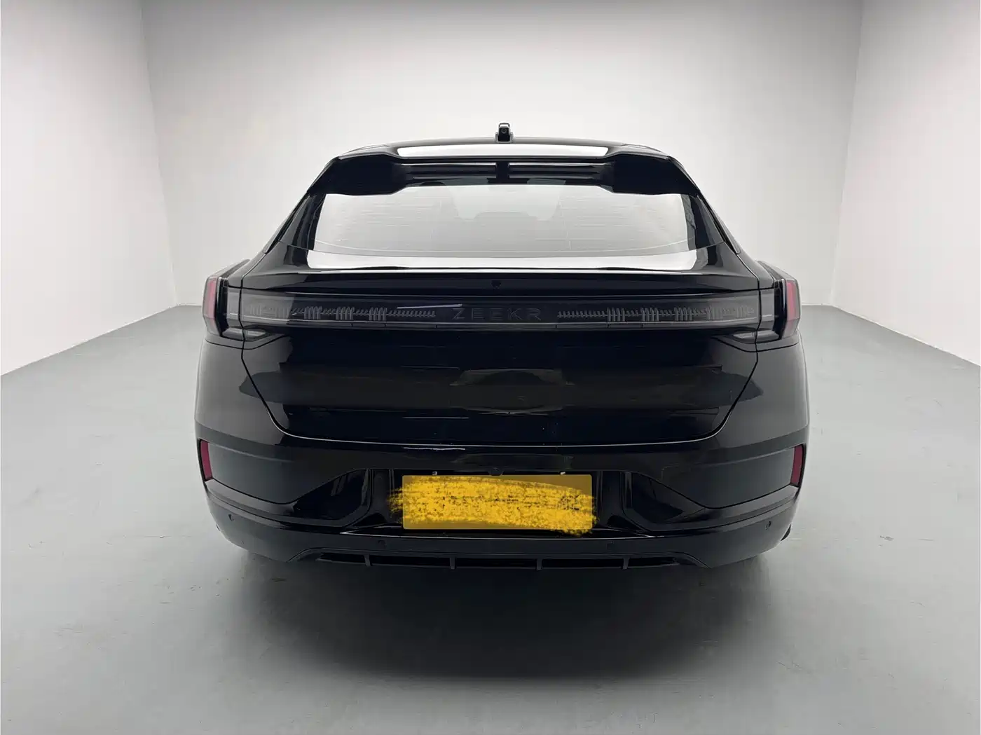 ZEEKR EXTREME KRYPTON 001