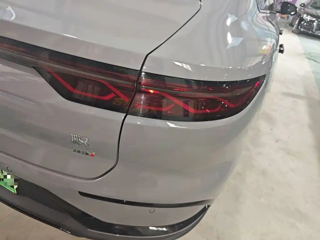 BYD Han 2025 2025 DM-i 125KM LiDAR Smart Driving