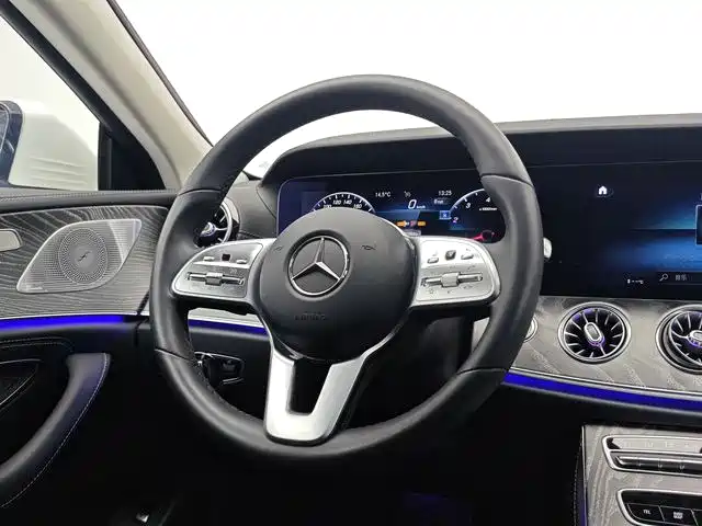 Mercedes-Benz CLS 2021 CLS 300 Sport фото 17